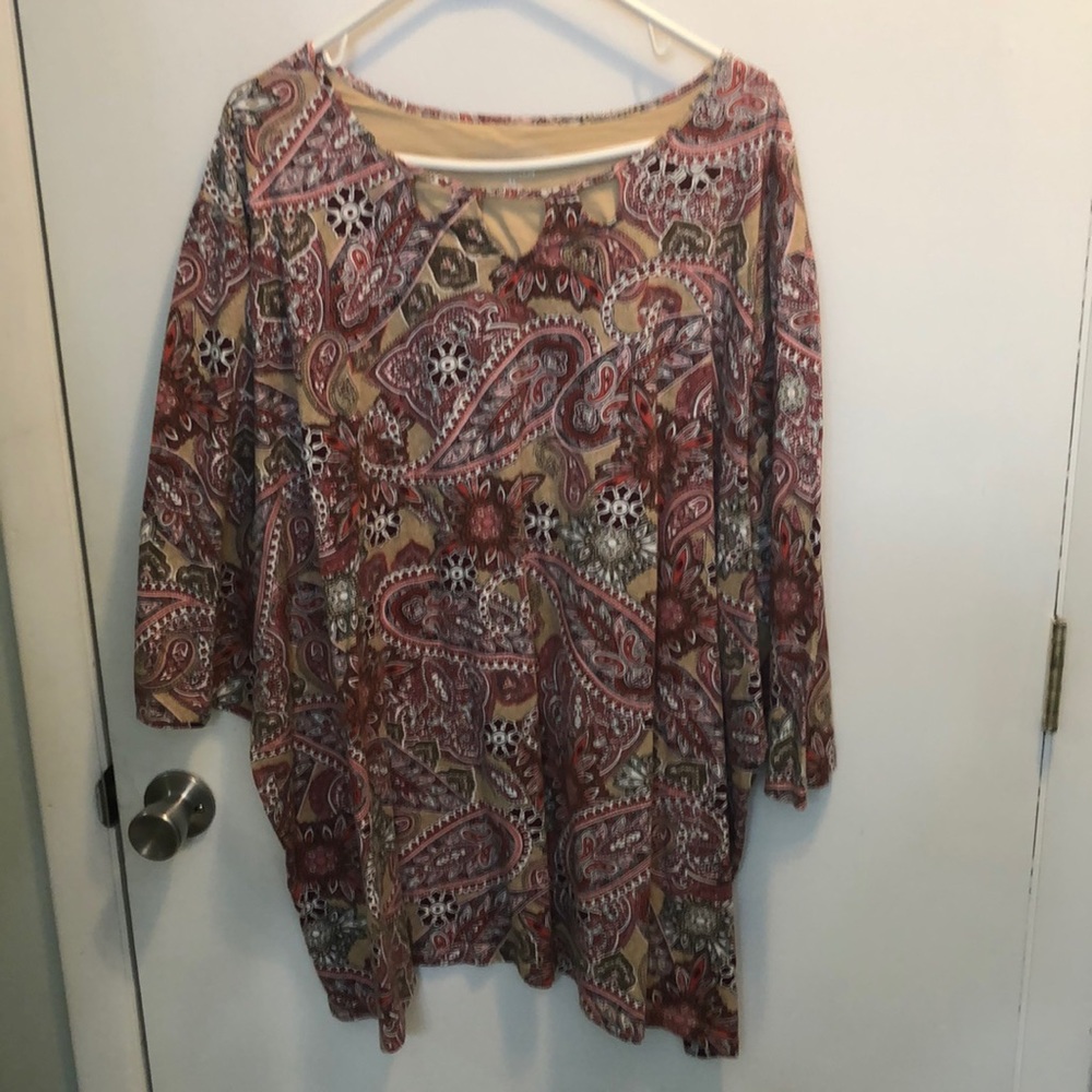 Women’s 3x 3/4 sleeve shirt